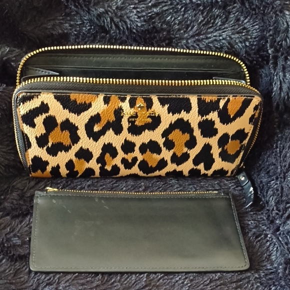 KATE SPADE Leopard Print Women's Wallet - Picture 6 of 10